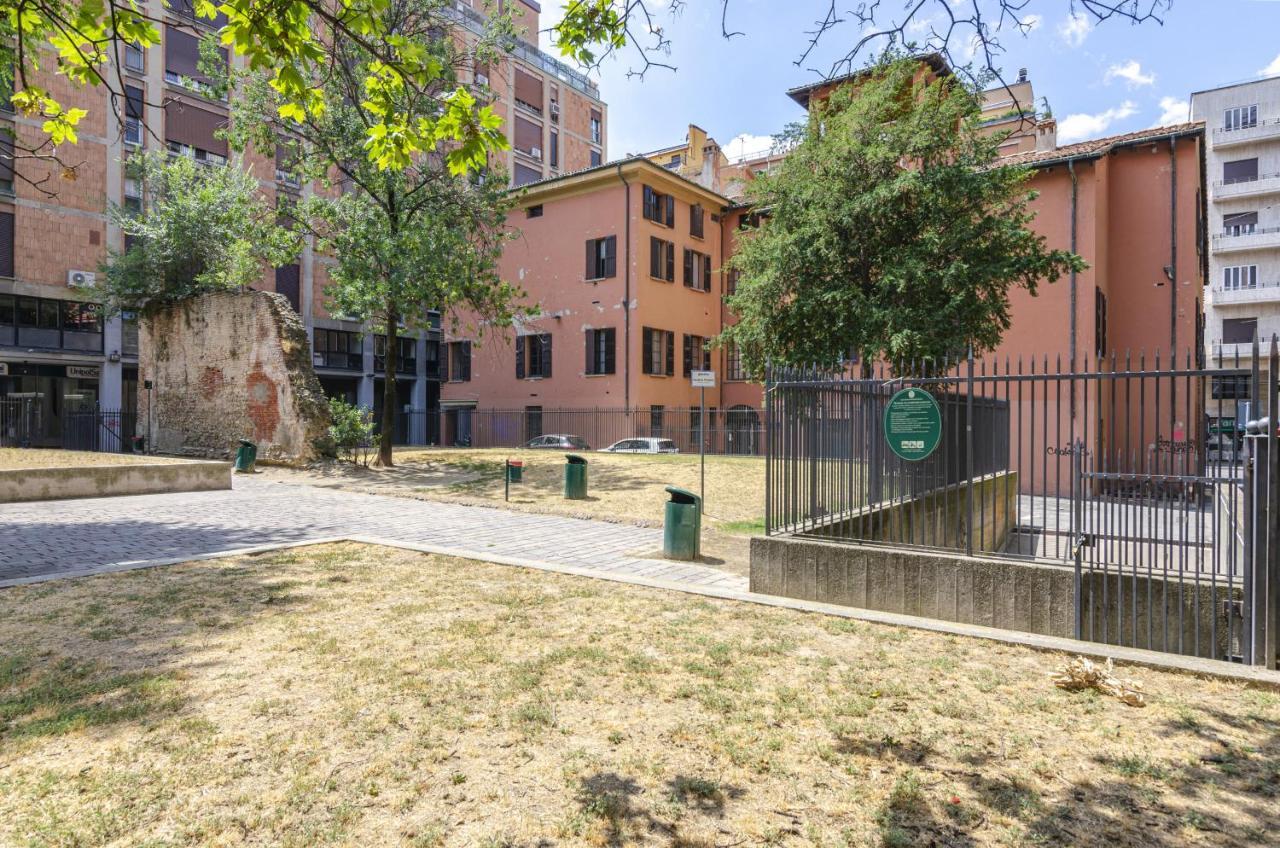Appartamento A Pochi Passi Da Palazzo Pallavicini Bologna Bagian luar foto
